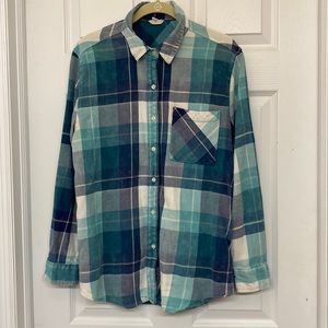 Aeropostale button down, Medium